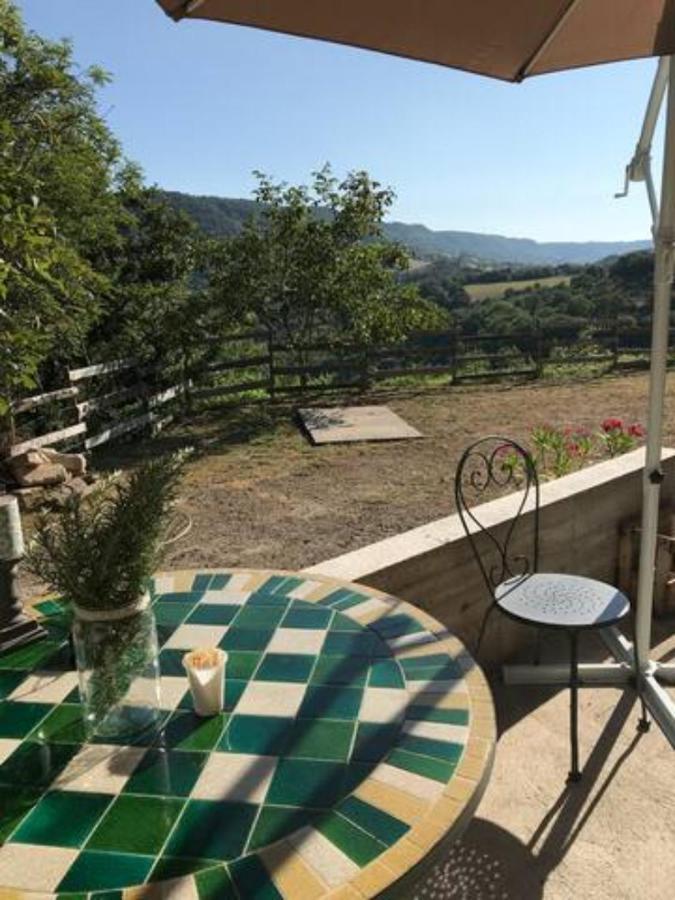 Petite Maison Pleine Nature La Bastide-Pradines Luaran gambar